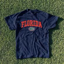 Free Shipping On 2026 Summer New Arrivals Short-Sleeved Graphic Tops, Retro Florida State University Alligator White T-Shirt, Retro Cotton T-Shirt. - 藏蓝色 - 查看 7