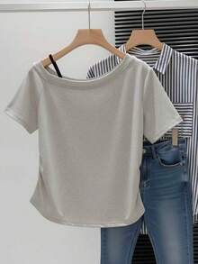 Grey Asymmetrical Shoulder Short Sleeve T-Shirt, Summer New Korean Minimalist Portrait Print Ruched Waist Top Casual - Light Grey - View 2