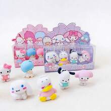 Bộ 4 cục tẩy 3D nổi Sanrio, thích hợp cho học sinh chuẩn bị năm học mới, dùng được cho cả nam và nữ. Những cục tẩy chất lượng cao này có thể xếp chồng lên nhau, không để lại vết bẩn và dễ dàng lau sạch. Thích hợp làm quà tặng và phần thưởng trong các dịp lễ (mẫu ngẫu nhiên). - Nhiều màu - Xem 2