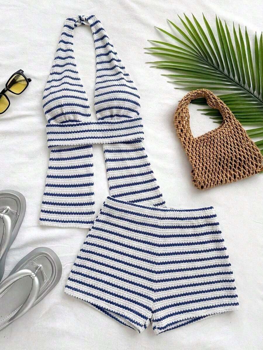 Conjunto de 2 piezas de top halter y shorts de moda para mujer de vacaciones - Azul y blanco - Ver 1