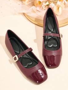 2026 Nouvelles ballerines Mary Jane métalliques dorées pour femmes, polyvalentes pour les trajets, mode élégante, boucle à sangle unique - Rouge foncé - Voir 3