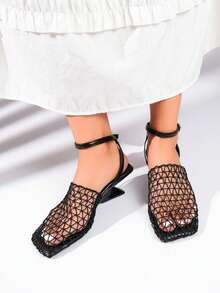 Giày sandal cao gót nữ mới năm 2026, sandal đế xuồng rỗng bằng lưới, sandal mũi vuông gót bất đối xứng dành cho nữ. - màu đen - Xem 2