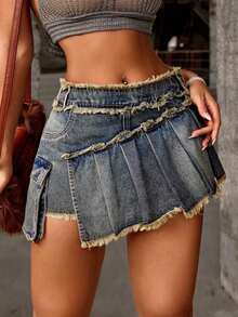 Women's Asymmetrical Hem Mini Jean Skirt With Frayed & Pleated Detail - Azul - Ver 5