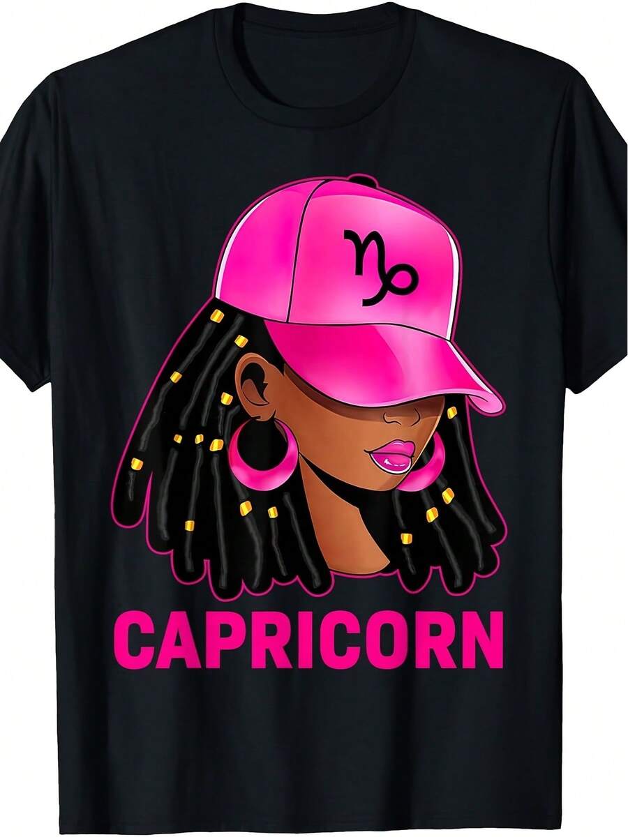 Camiseta negra de talla grande para mujer con el signo zodiacal de Capricornio, diseñada con cuello redondo y mangas cortas, adornada con un gráfico de gorra rosa y cabello rizado.Esta blusa casual es perfecta para fiestas y uso diario, y es lavable a máquina. - Negro - Ver 1