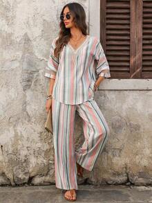 Conjunto casual de 2 piezas de camisa de manga 3/4 con cuello en V a rayas y pantalones para vacaciones de mujer - Multicolor - Ver 3
