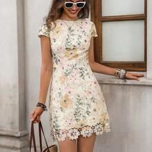 Women's Lace & Ditsy Floral Asymmetrical Hem Romantic Short Sleeve Dress Summer Dresses For Women  Dresses For Women Summer Summer Dresses For Women Summer Outfits For Women  Vacation Dress  Summer Vacation Outfits Women Going Out Outfits - Morado - Ver 4