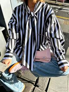 ZAHM 女款直條紋領長袖襯衫，寬鬆袖口鈕扣休閒商務通勤校園風度假襯衫 - 黑與白 - 查看 1