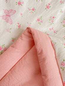 1pc Double-Layer Chiffon Summer Quilt, Dual-Person Air Conditioning Quilt For Dorm, Skin-Friendly Fabric, AB-Version Full Filling Design, Lightweight Soft Breathable Cool And Smooth, Silky Naked Feeling, Moisture-Wicking, Thin Quilt For Summer, Fashionable Printed Blanket, Suitable For Home Bedroom Decor, Wedding Supplies, Valentine's Day Home Decor, Easter Gifts, Mother's Day Gifts, All-Season Use - Pink - View 5