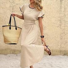 Frenchy Women's Color Block Trim Round Neck Cap Sleeve Ruffle Waist Midi Dress,Contrast Trim Design,Elegant Color-Blocked Elastic Waist Dress,French Short-Sleeved Cinched A-Line Long Dress, Lightweight And Flowing New Summer Style,Summer Holiday Outfits,Summer Dresses For Women,Vacation Outfits For Women, Boho Dress, Beach Vacation Outfits For Women ,Summer Dress,Spring Dresses For Women - Albaricoque - Ver 2