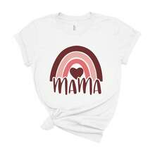 Bella Canvas Mama Rainbow Heart Mom Graphic T-Shirt Gift for Mother's Day Or Vacation Style Cowboy Outfits For Women Ropa 100% CottonRopa De Mujer / Ropa De Mujer De Uso Diario / Blusas, Camisas Y Camisetas De Mujer / Camisetas De Mujer Ropa Deportiva Basicos Mujer Short Playeras Para Hombre - Blanco - Ver 1