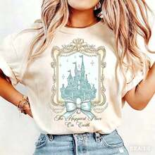 Graphic TeesCoquette Magical Castle Shirt, Happiest Place On Earth T-Shirt, , Birthday Gift, Vintage Heavy-Duty Pure Cotton T-Shirt, - 白色 - 查看 1