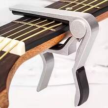 高品質鋁合金吉他夾子，專業音調調節樂器配件，抓握牢固不傷琴身，音準穩定不跑調，適用於民謠吉他、電吉他、烏克麗麗等，演出與練習必備實用配件，適合專業人士與初學者 - 彩色 - 查看 8