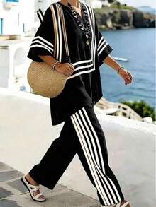Holidaya 2026 Nuevo estilo casual de vacaciones de primavera/verano, conjunto de lino a rayas en beige y negro + blusa con estampado geométrico de manga murciélago + pantalones anchos con rayas laterales.Estilo relajado de vacaciones en la playa, conjunto a rayas en beige y negro, transpirable y suave para el verano, pantalones de cintura elástica, conjunto casual de 2 piezas para vacaciones, conjunto versátil de 2 piezas para ir al trabajo. - Negro - Ver 3