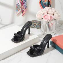 Sandalias de tacón de aguja para mujer, estilo hada, nueva moda de primavera/otoño con hebilla de perla, zapatos elegantes y versátiles - Negro - Ver 2