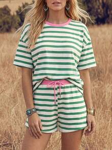 Conjunto casual de dos piezas para mujer, estilo boho chic, con camiseta de manga corta y pantalones cortos a rayas y bloques de color, ideal para verano, vacaciones y uso diario. - Multicolor - Ver 7