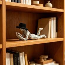 1pc Abstract Reading Figures Resin Statue, Creative Home Decor Sculpture For Living Room, Bedroom, Office, Kitchen, Indoor & Outdoor Use, No Electricity Required - 1PC - View 8