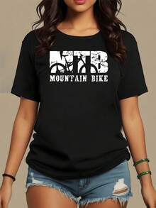 Palabras MTB con textura de tierra y ciclistas en acción sobre ruedas simbolizan aventura libertad fuerza interior y pasión por el deporte camiseta de mujer cómoda casual para diario - Negro - Ver 8