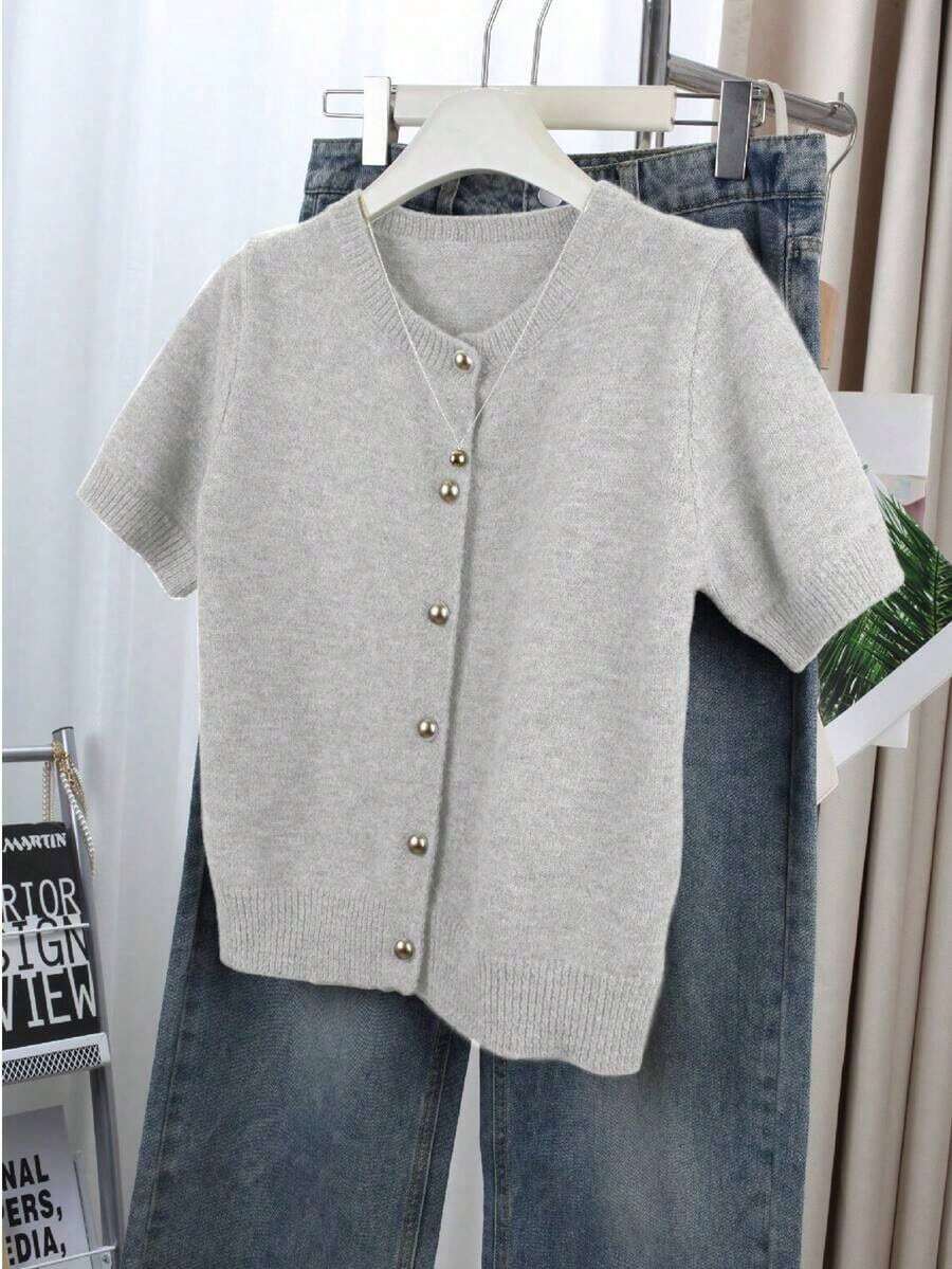 Cárdigan de botones gris para mujer - Cárdigan casual y de moda de manga corta, elástico, silueta en forma de H, adecuado para primavera y verano, diseño con detalle de punto acanalado, cierre de botones, tela transpirable, estilo cárdigan, artículo esencial de primavera/verano - Gris Claro - Ver 1