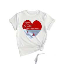Camiseta casual de manga corta para mujer - Blanca con estampado de corazones, texto en francés y diseño de velero, cuello redondo. - Blanco - Ver 6