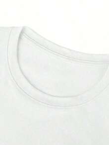 This Short-Sleeved, Crew-Neck Casual Shirt Offers A Smart-Casual Style, Perfect For Everyday Wear And School. Made From A Comfortable Fabric, It's A Summer Essential. One Shirt Per Pack, Machine Washable. S2L7 - 黑色 - 查看 3