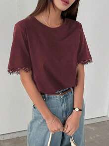 Camiseta de mujer de cuello redondo con encaje de contraste, de manga corta y holgada, para uso casual diario en verano, de vestir informal para mujeres - Burdeos - Ver 5
