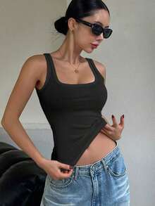 Women's Slim Fit Casual Camisole, Spring/Summer.1Pc Women's Stretchy Material Slim Fit Casual Camisole Basic Sleeveless Top Spring Summer Wear - Black - View 3