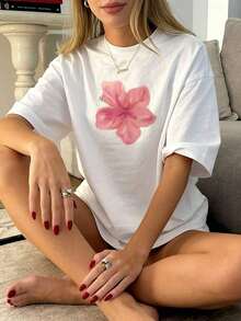 Women's 100% Cotton, Soft Pink, Hawaiian-Style Short-Sleeved T-Shirt With A Round Neck And Retro Floral Print. Lightweight And Breathable, Ideal For The Beach, Office, Everyday Wear, And All Seasons. - 白色 - 查看 5