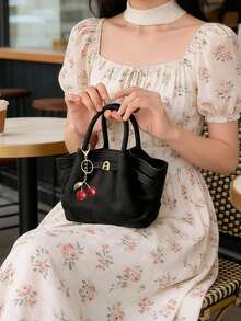 Tas Ember Kulit Suede Desain Niche Musim Gugur/Dingin Eropa dan Amerika dengan Tali, Tas Tangan Fashion Jalanan Wanita untuk Belanja, Bepergian, Pesta, Hadiah (Termasuk Liontin) - Hitam - View 3