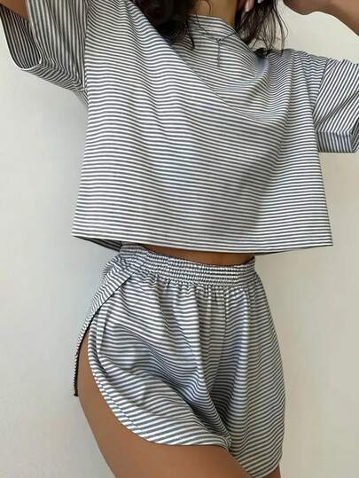 2pcs Contrast Color Striped Knit Casual Loose Long Sleeve Top And Side Slit Shorts Pajama Set, Suitable For Home Wear
