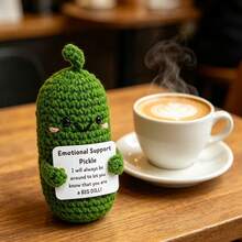 1pc's Unique Crocheted Cucumber Brings Surprises To Friends Or Lovers, Which Guarantees To Light Up Their Day And Spread Joy Anytime And Anywhere. - Multicolor - View 4