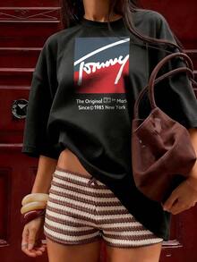 amiseta de Manga Corta con Estilo Vintage Americano y Texto "The Original Mark",Camiseta de manga corta de moda para primavera y verano de 2026, hecha en México, 180 gramos. Estampado de dibujos animados, modelo de pareja, apta para uso interior o exterior. Cuello redondo, unisex, ideal para oficina y ocio. Paquete de una pieza. - BK-P631577SLNDXZGY390 - Ver 4
