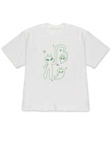 Nueva Camiseta de Manga Corta con Hombros Caídos Primavera/Verano 2026, Estilo Sencillo y Adorable, Ilustración Combinada de Tres Figuras Alienígenas Verdes de Línea Única (con Decoraciones de Estrellas), Camiseta de Manga Corta Cómoda y Amigable con la Piel para Entusiastas del Estilo Sencillo y Adorable. - Blanco - Ver 1