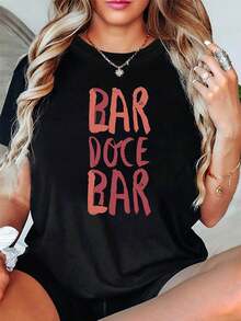 Camiseta con estampado de letras divertidas en portugués, manga corta y cuello redondo, top casual para verano y primavera, ropa de mujer - Negro - Ver 2