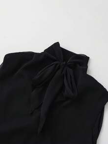 Solid Color Turtleneck Sleeveless Pleated Blouse, Spring/Summer Black - Black - View 11