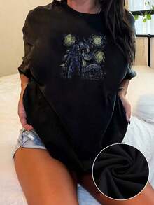 Camiseta de mujer, nueva colección verano 2026, casual, unisex, manga cortaFigura galáctica contemplando un cielo estrellado que simboliza la unión entre la fuerza interior y la inmensidad del universo inspirando poder equilibrio y misterio camisetas de mujer 100% algodónTela cómoda, corte holgado, suave y transpirable - Negro - Ver 10