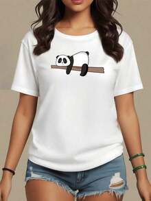 Panda Lying On A Branch Conveying Calm And Tenderness, A Symbol Of Rest And Inner Balance. Women's T-Shirt, 100% Soft And Comfortable Cotton, Ideal For Dressing With A Relaxed Attitude, Maija Woman. - 白色 - 查看 8