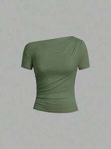 Camiseta de moda de manga corta con hombros oblicuos y ajustada de unicolor para mujer, verano - Verde Oliva - Ver 3