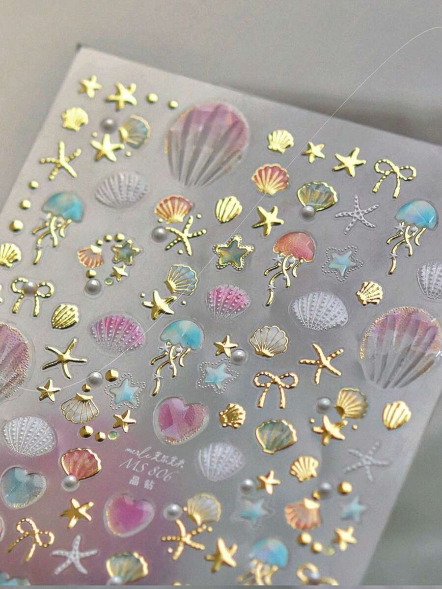 5D 浮雕夏季海洋美甲貼紙，金色箔貝殼、海星、水母珍珠裝飾自黏式美甲貼紙，海灘風 DIY 美甲裝飾，適用秋季居家沙龍美甲與穿戴甲配件，1 張