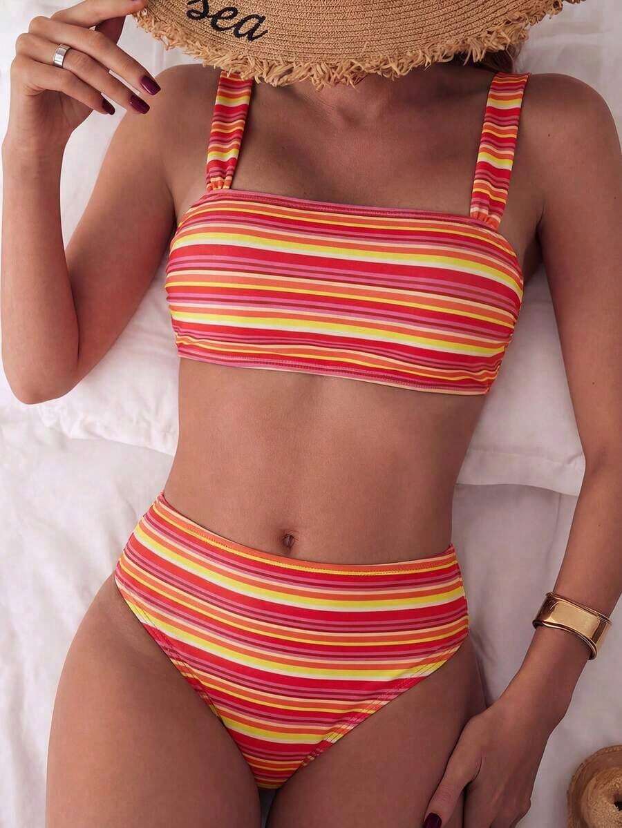 Conjunto de bikini de 2 piezas con parte superior de tirantes con estampado de color aleatorio y shorts de cintura alta para mujer, para vacaciones en la playa - Multicolor 3 - Ver 1