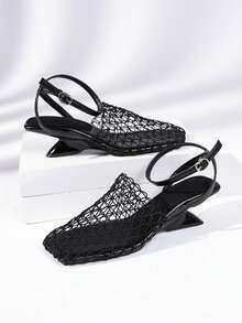 Giày sandal cao gót nữ mới năm 2026, sandal đế xuồng rỗng bằng lưới, sandal mũi vuông gót bất đối xứng dành cho nữ. - màu đen - Xem 6