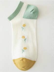 5 Pairs Random Summer Thin Floral Lace Low-Cut Breathable Cotton Socks - Multicolor - View 6