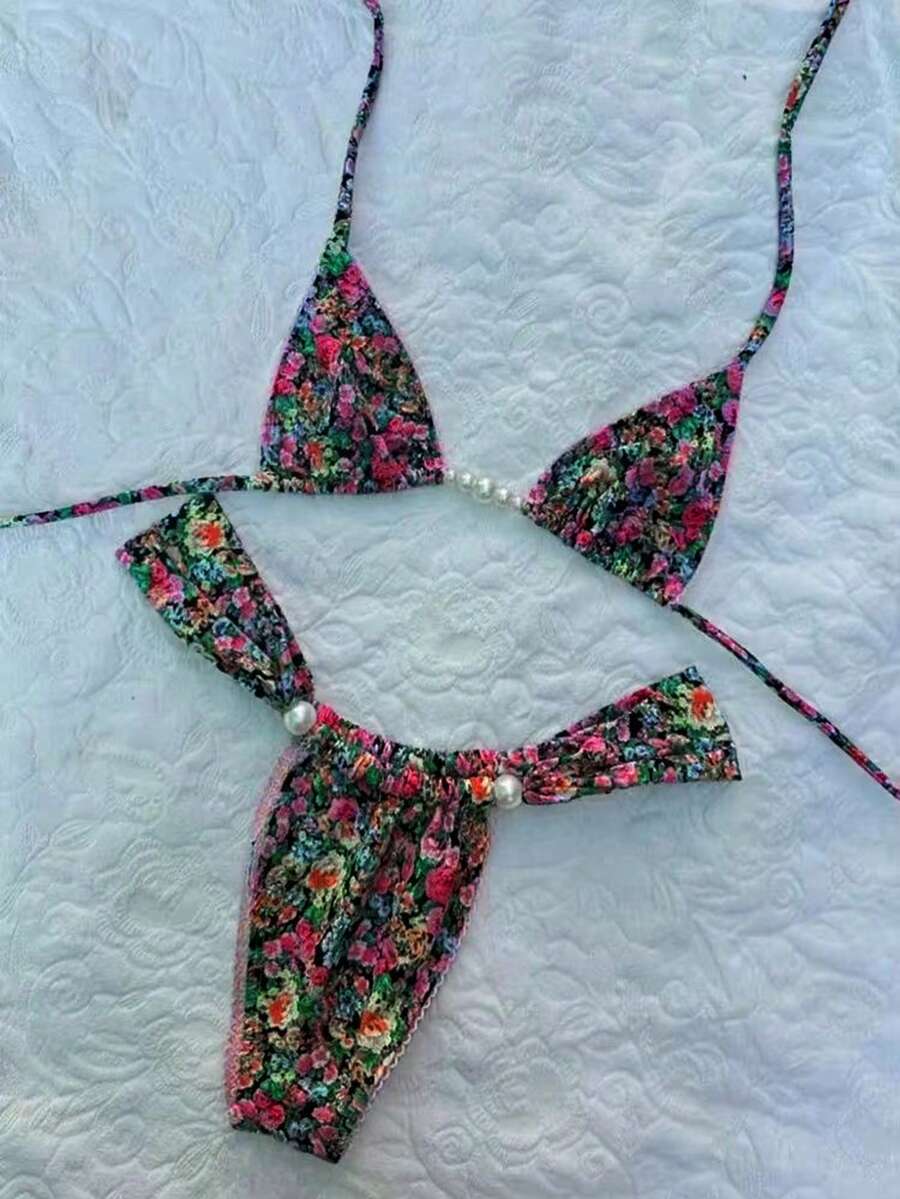 Bikininữphongcáchvintagethanhlịchhọatiếthoađínhngọctrai,bộđồbơihaimảnhdâybuộcgợicảm,thờitrangđồbơisexyxuân/hè2026,lựachọnhoànhảochođibiển