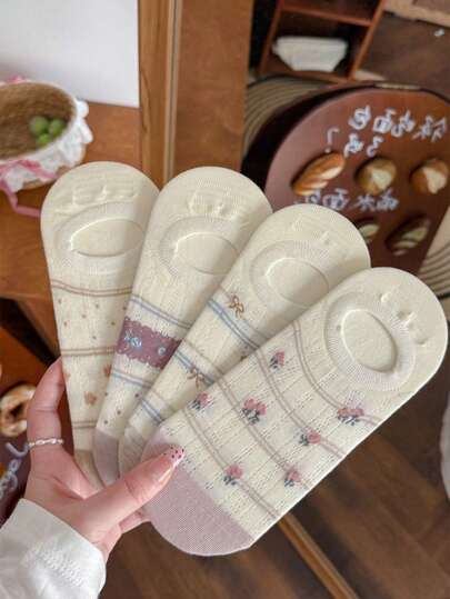 5 Pairs Women's Bow & Floral No-Show Socks, Spring-Summer Thin Boat Socks, Soft Breathable Non-Squeeze, Sheer Invisible Cooling White Ankle Socks, Perfect For Travel (Colors Random, No Sock Forms)