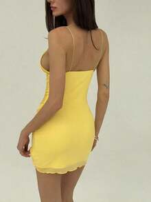 Nuevo vestido camisero romántico y sexy con cuello en pico, contraste de malla brillante y shorts, mini vestido anti-destellos - Amarillo - Ver 2