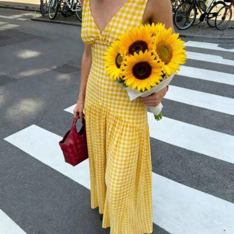 PariChic 2026 Women's Plaid Patchwork Milkmaid Dress, Sleeveless Style With Smocked Details & Full Flared Hem, Zipper Closure, Casual Daily Commute Minimalist Holiday Dress - amarillo ganso - Ver 1
