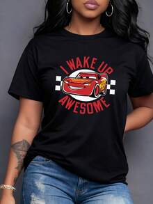 Smiling Red Car With A Motivational Phrase Expressing Positive Energy And A Confident Attitude, Interpreting The Daily Awakening With Enthusiasm. Casual, Comfortable, And Modern Women's T-Shirt. - 黑色 - 查看 6