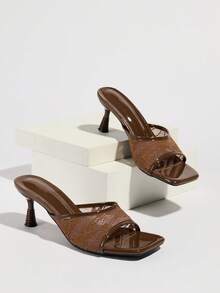 Giày sandal nữ, kiểu mules buộc dây bằng lưới, kiểu dáng cổ điển cho mùa xuân/hè, phù hợp cho các bữa tiệc, tụ họp, đi dạo, biểu diễn, đám cưới và mặc thường ngày ở nhà. Mũi vuông, gót cao mảnh, chất liệu mềm mại và thoải mái, thiết kế xỏ chân tiện lợi, giày màu nâu sô cô la thanh lịch và tinh tế, giày cao gót thời trang. - Màu nâu Sô-cô-la - Xem 6