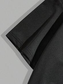 Manfinity  Camiseta de manga corta con cuello redondo y estampado de araña para hombre, de moda, para salir, camiseta de boxeo, para el esposo - Negro - Ver 4
