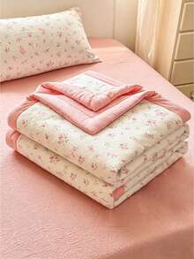 1pc Double-Layer Chiffon Summer Quilt, Dual-Person Air Conditioning Quilt For Dorm, Skin-Friendly Fabric, AB-Version Full Filling Design, Lightweight Soft Breathable Cool And Smooth, Silky Naked Feeling, Moisture-Wicking, Thin Quilt For Summer, Fashionable Printed Blanket, Suitable For Home Bedroom Decor, Wedding Supplies, Valentine's Day Home Decor, Easter Gifts, Mother's Day Gifts, All-Season Use - Pink - View 10