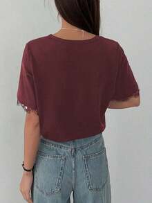 Camiseta de mujer de cuello redondo con encaje de contraste, de manga corta y holgada, para uso casual diario en verano, de vestir informal para mujeres - Burdeos - Ver 6